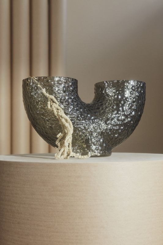 AYTM Arura Vas Svart 34x19 cm