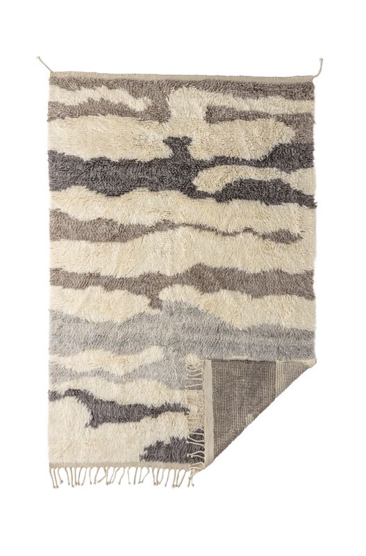 Venture Home Charlie Matta