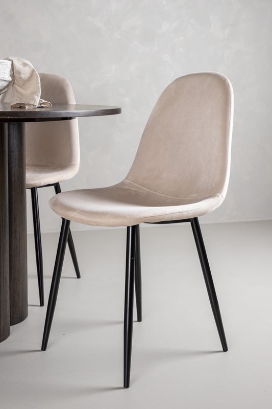 Venture Home Olivia Rund Matgrupp