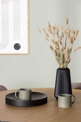 Venture Home Matgrupp Yadikon med Modesto Stolar