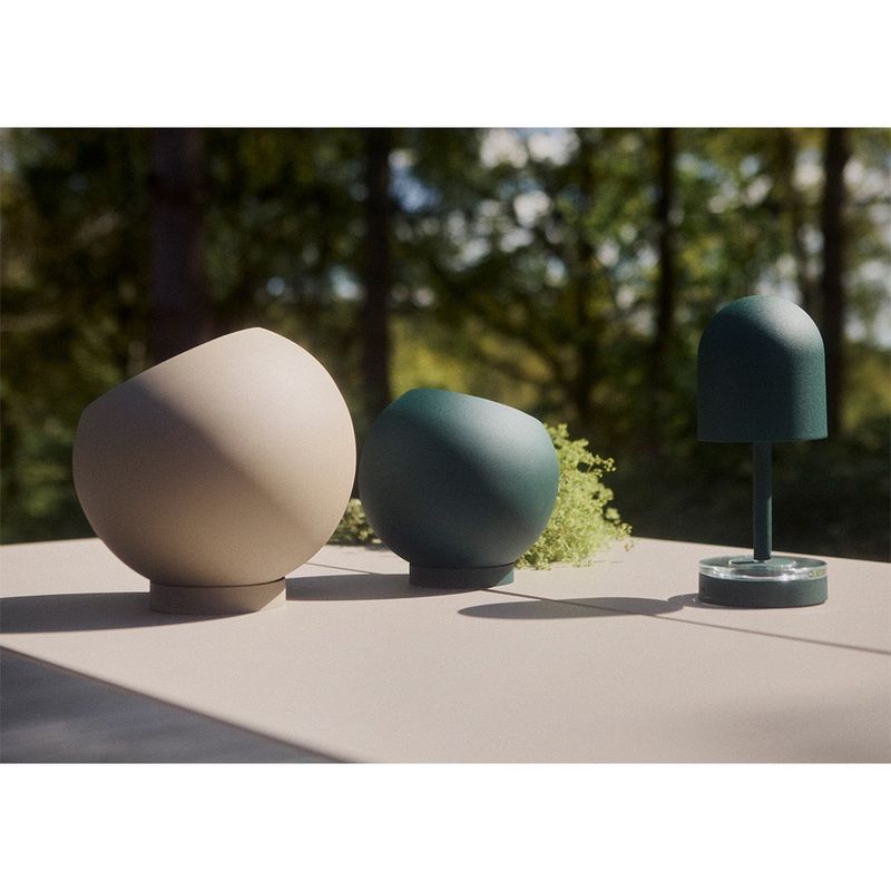 AYTM Globe Kruka Svart Ø30 cm