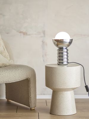 Bloomingville Spike Bordslampa, Silver, Metall, Ø20xH32 cm