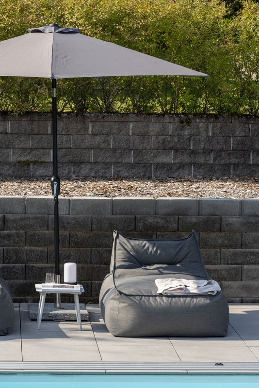 Venture Home Leeds Parasoll