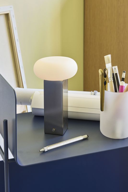 Hübsch Låg Portabel Lampa Nickel