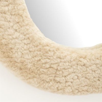 By Boo Kiss small - Beige Väggspegel