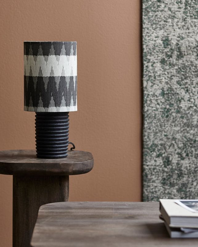 Nordal AINE Bordslampa - Svart