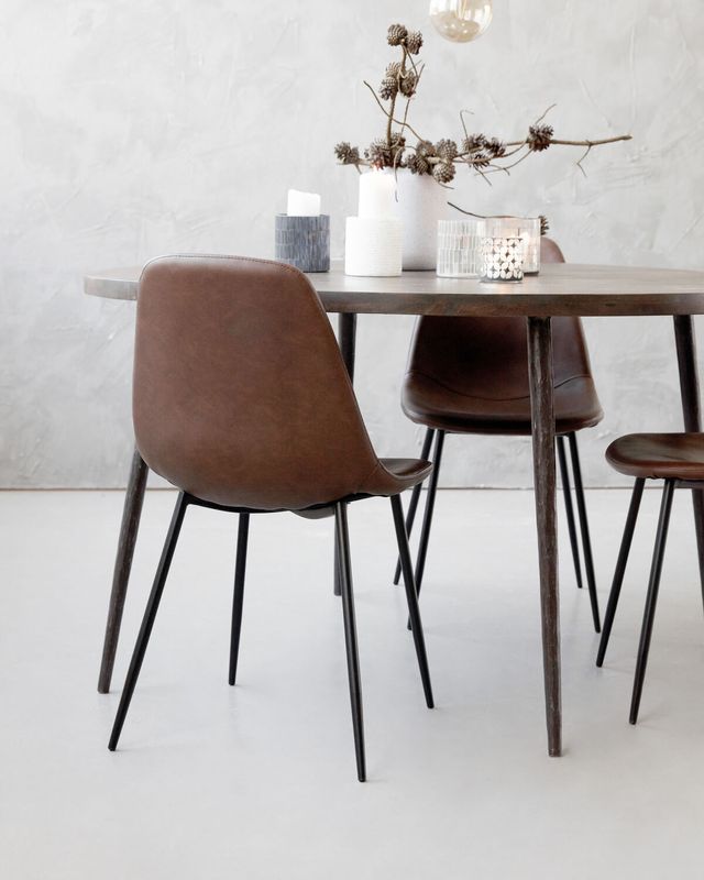 House Doctor Found Stol Brun