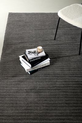 Venture Home Milton Matta - Mörkgrå Ull