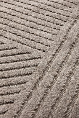 Venture Home Aron Matta