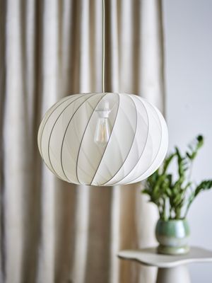 Bloomingville Piola Taklampa, Natur, Polyester, Ø50xH35 cm