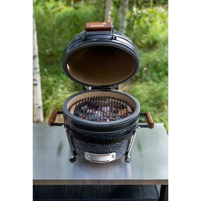 Mustang Kamado S Kolgrill  Hiiligrilli