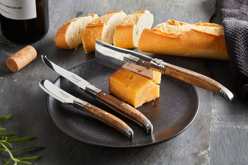 Laguiole By Hâws ostset med 3 delar och tapasbräda