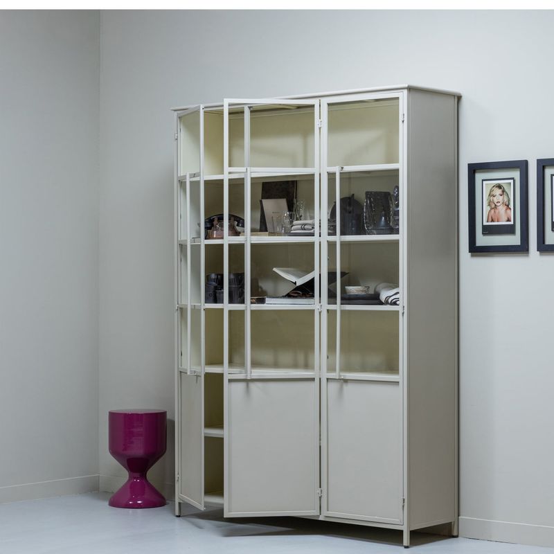 WOOOD Exhibit XL 3-Dörrars Vitrinskåp i Metall, Sand