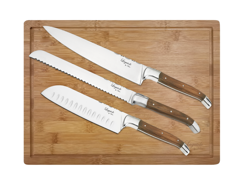 Laguiole By Hâws kockknivset med 3 knivar i olivträ och skärbräda i bambu