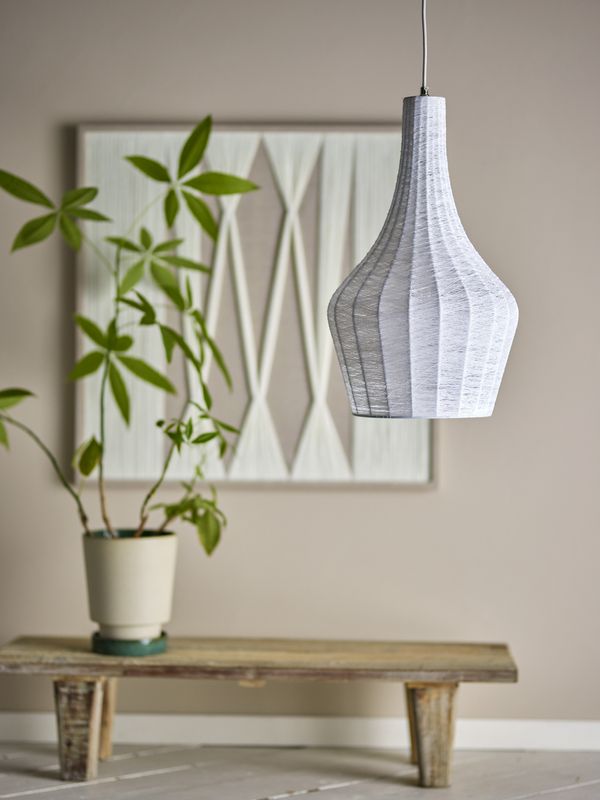 Bloomingville Thuja Taklampa, Natur, Polyester, Ø32xH54,5 cm