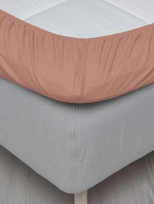 Høie Frøya formsytt lakan varm rosa 160x200/25 cm