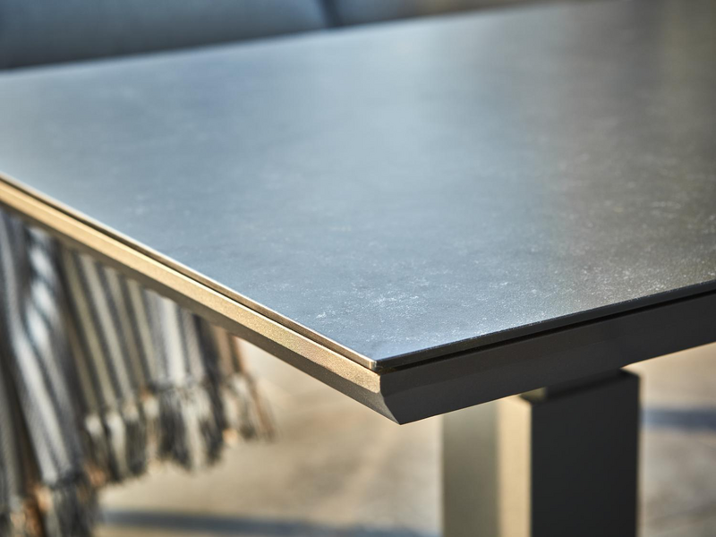 Brafab Heis Soffbord höj- och sänkbart 79x150 cm svart