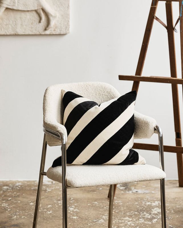 Nordal ALBERT stol offwhite vit