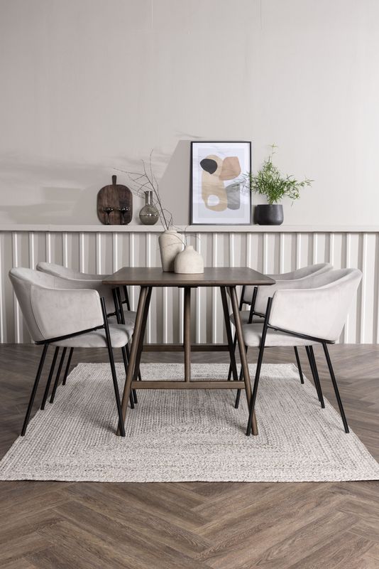 Venture Home Matgrupp Kaseindon med Evelina Stolar