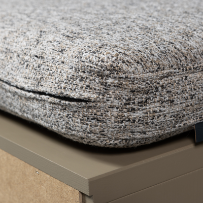 WOOOD Turner Förvaringsbänk i Furu med Khakifärgad Sittkudde