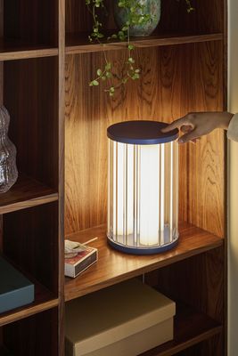 Hübsch Aru Bordslampa Blå