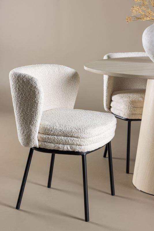 Venture Home Lanzo Matbord med Agnes Matstol