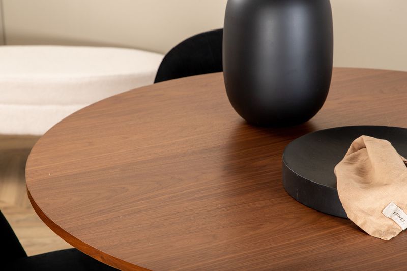 Venture Home Wrinkles & Bianca 4 st Matstolar Svart + Runt Matbord ⌀110 Valnöt