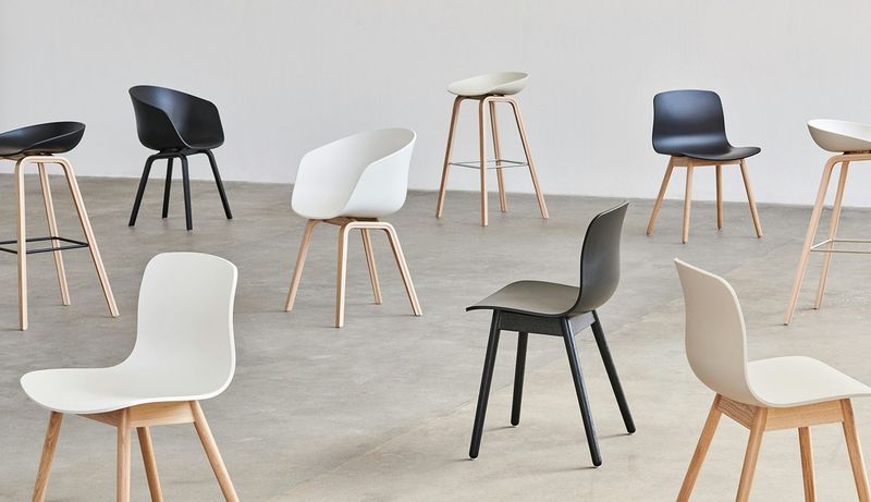 HAY About A Stool 32 barstol Black/Oak/Black, 75 cm