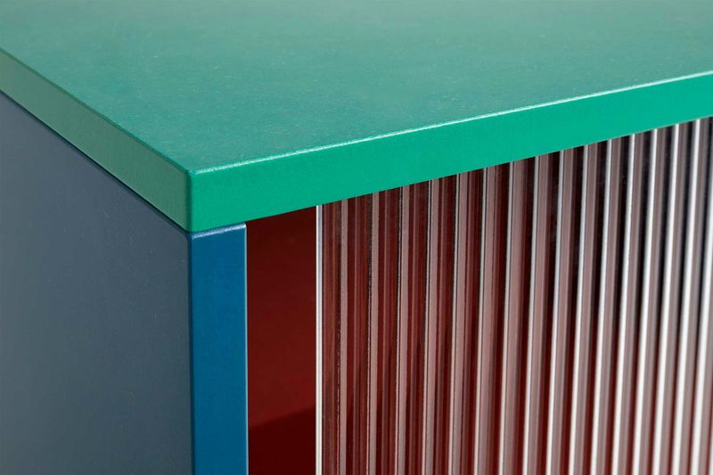 HAY Colour Cabinet vitrinskåp med glasdörrar Multi, 130 cm