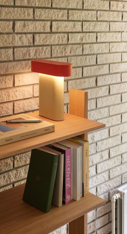 Hübsch Sleek Bordslampa Grön/Röd