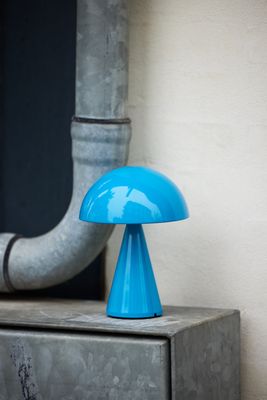 Hübsch Mush Bärbar Lampa Blå