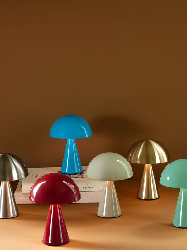 Hübsch Mush Bärbar Lampa Ljus Sand