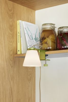 Hübsch Lure Vägglampa Metallgrön