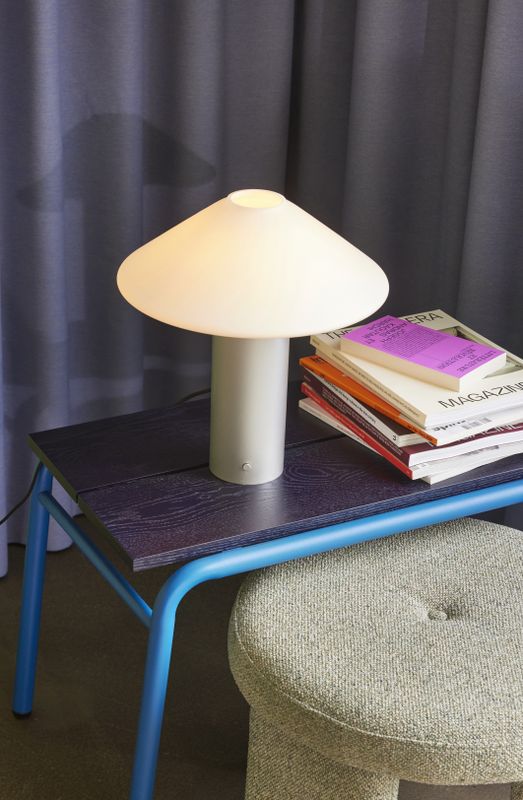 Hübsch Orbit Bordslampa Metallisk silver