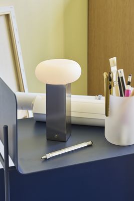Hübsch Låg Bärbar Lampa Nickel