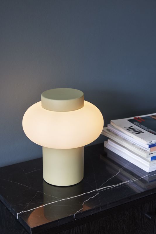 Hübsch Camp Bordslampa Beige