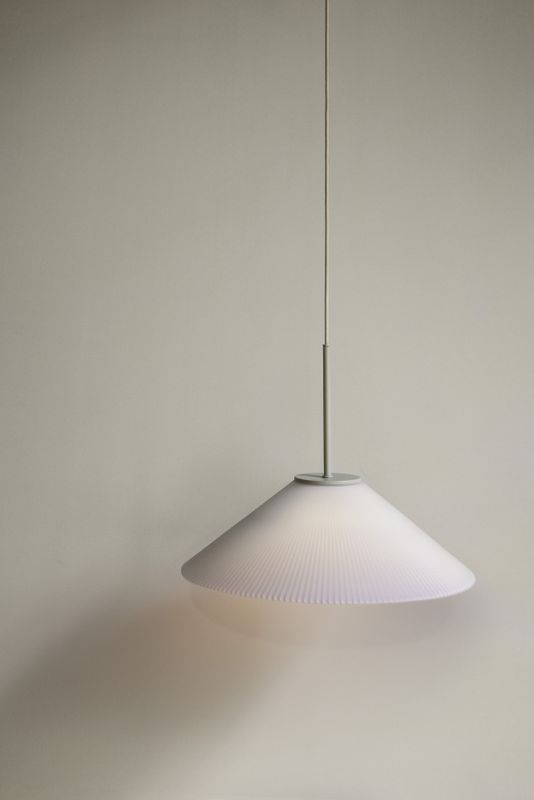 Hübsch Solid Pendellampa Vit/Sand