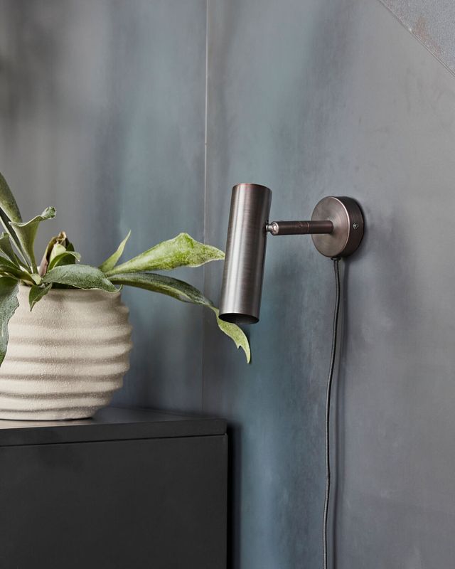 House Doctor Norm Vägglampa Svart Antik