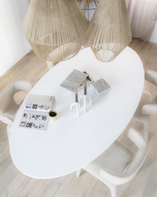 Eleonora Matbord Elin Oval 200 cm Vit