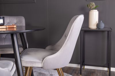 Venture Home Velvet Deluxe & Plaza 4 st Matstolar Grå + Runt Matbord ⌀100 Svart