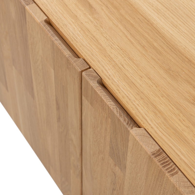 WOOOD Bono Gravure TV-bänk i Ek Natur