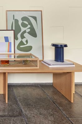 Hübsch Keen Bordslampa Mörkblå