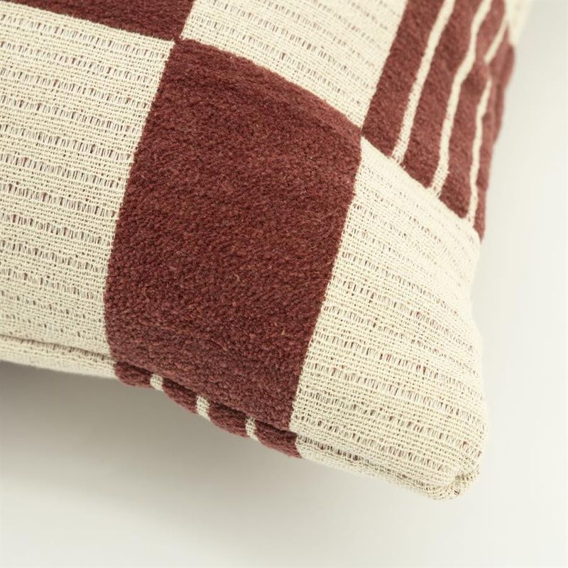 By Boo Prydnadskudde Twist 45x45 cm - Burgundy Röd