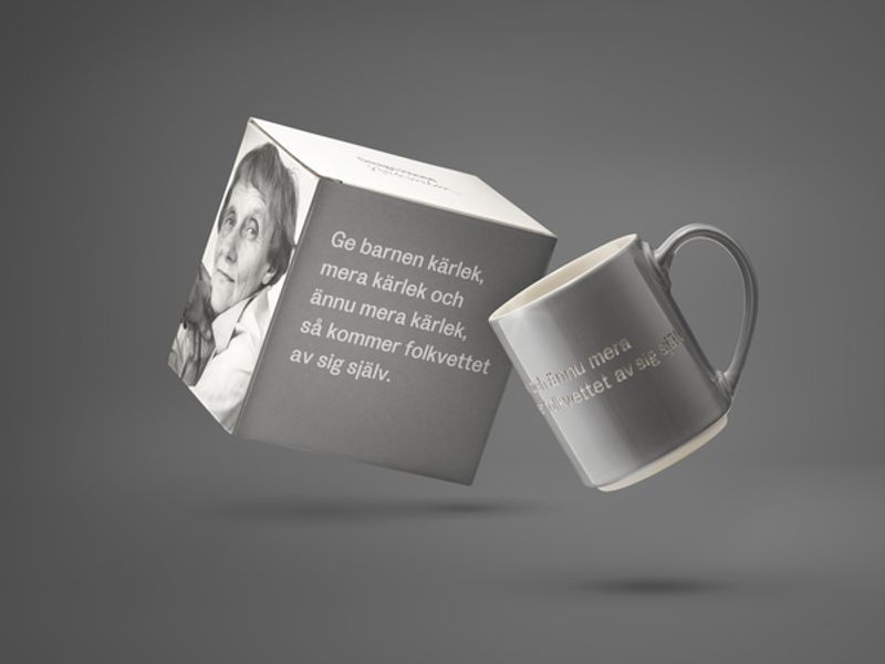 Design House Stockholm Astrid  Lindgren Grå mugg "Ge barnen kärlek" Nr. 1