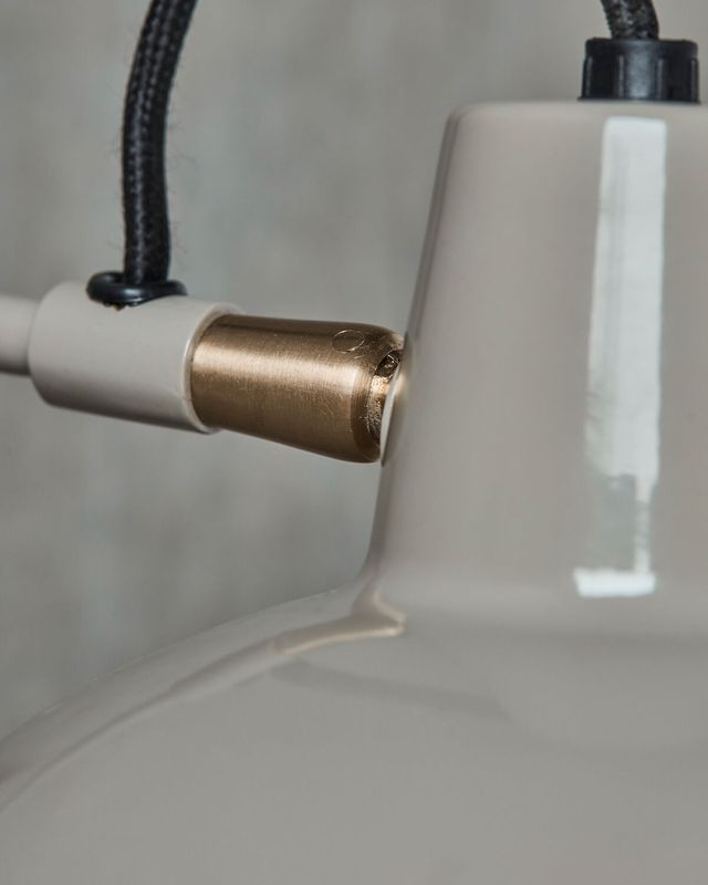 House Doctor Desk Vägglampa Grå