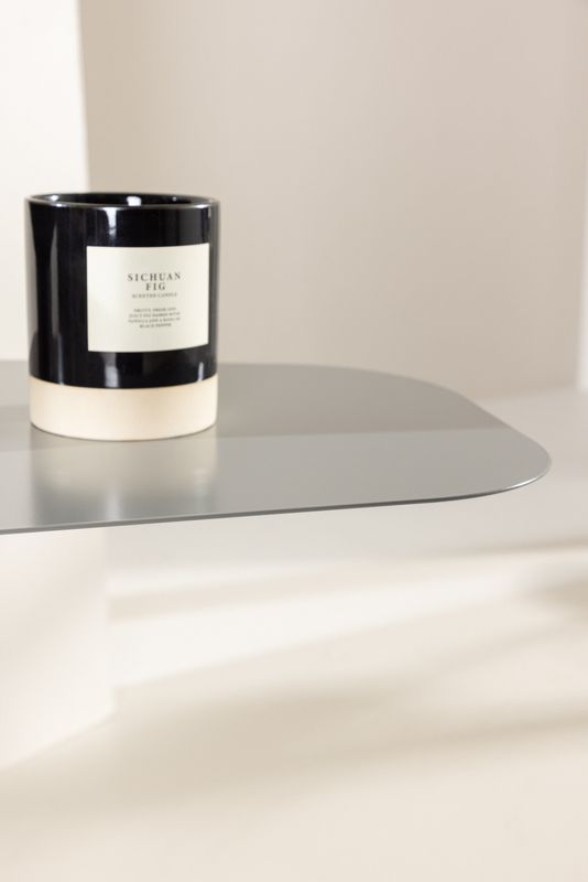 Venture Home San Jose Sidobord