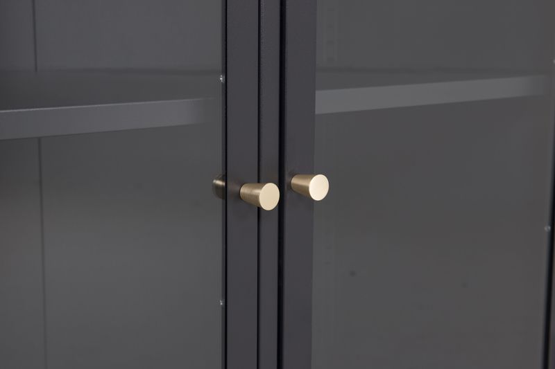 Venture Home Bakal Skåp i Industriell Design