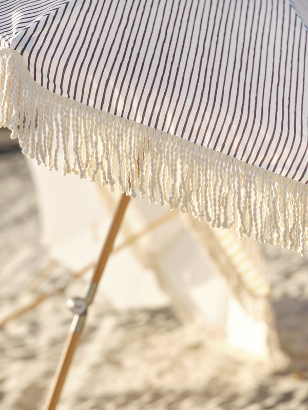 Brafab Gatsby parasoll Ø180 cm grårandigt