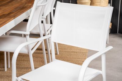 Venture Home Santorini & Bois 6 st Matstolar Vit + Rektangulärt Matbord 200 x 100 Natur