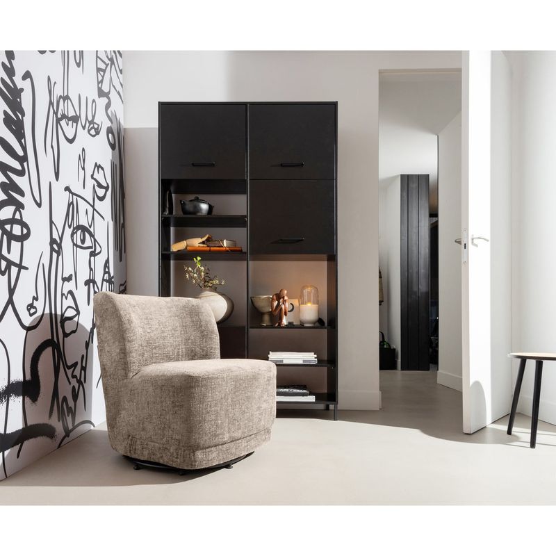 WOOOD Atty Snurrfåtölj i Sammet Sand